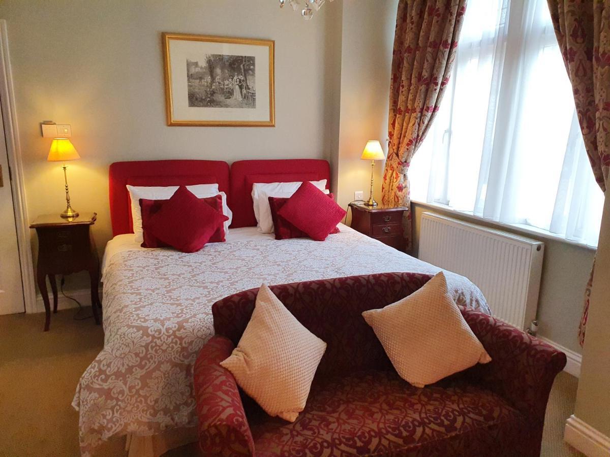 Ditton Lodge Kingston upon Thames  Kültér fotó